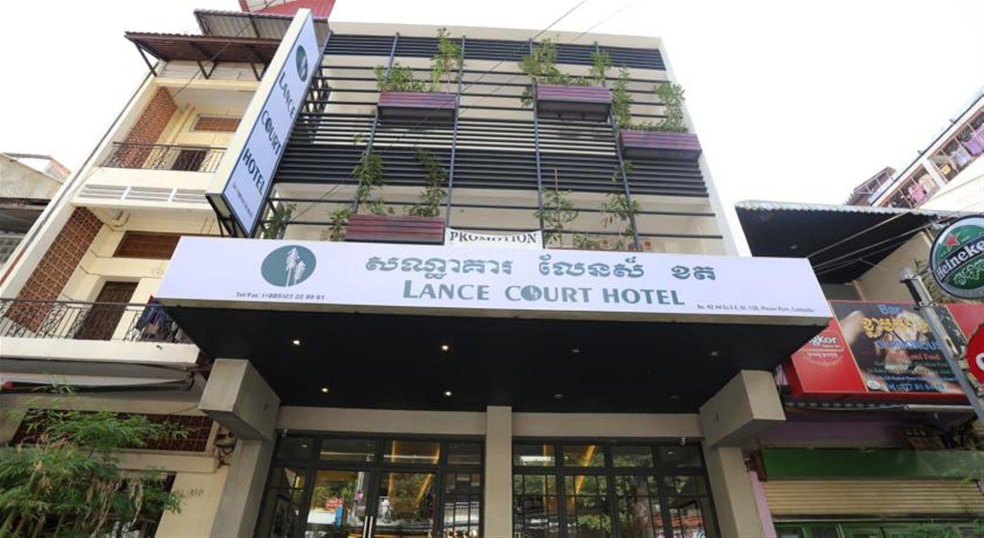 Secrets Hotel Cambodia 金边 外观 照片